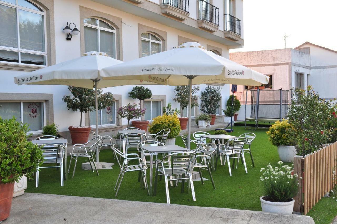 Hotel Casa Portuguesa Meaño Exterior foto